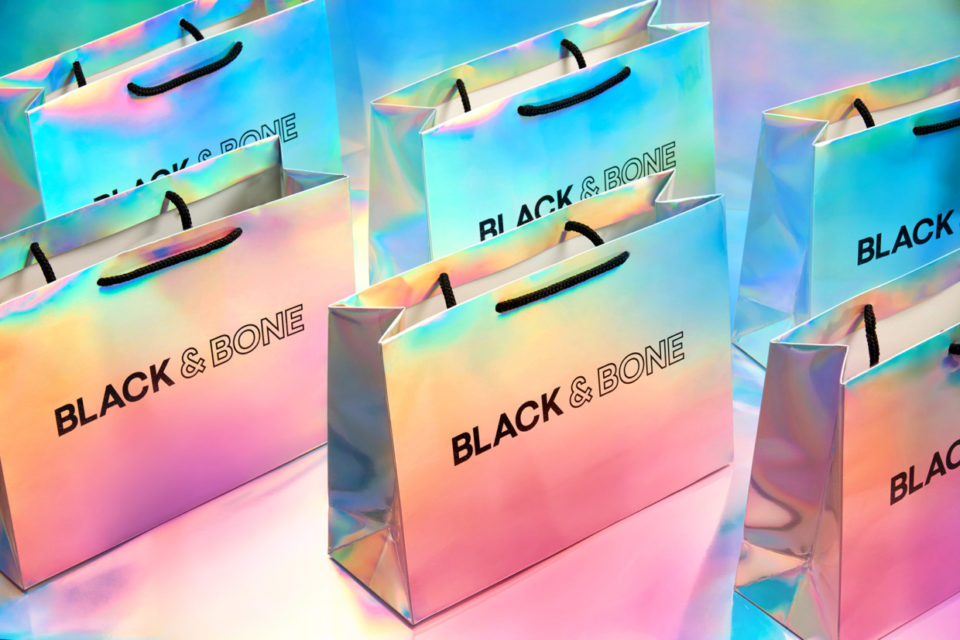 服裝品牌vi設(shè)計(jì)媒體標(biāo)志風(fēng)格類 76、電視廣告商標(biāo)風(fēng)格 77、報(bào)紙廣告商標(biāo)風(fēng)格 78、雜志廣告商標(biāo)風(fēng)格 